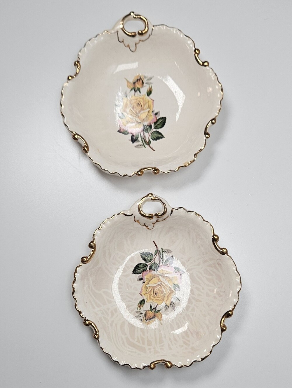 Vintage Ceramic Yellow Rose Candy Dish Gold Trim Handled Serving Bowl 7 Inch